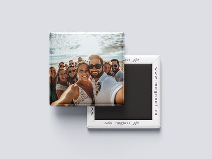 Bride & Groom Beach Selfie Magnet – Wedding Party Celebration